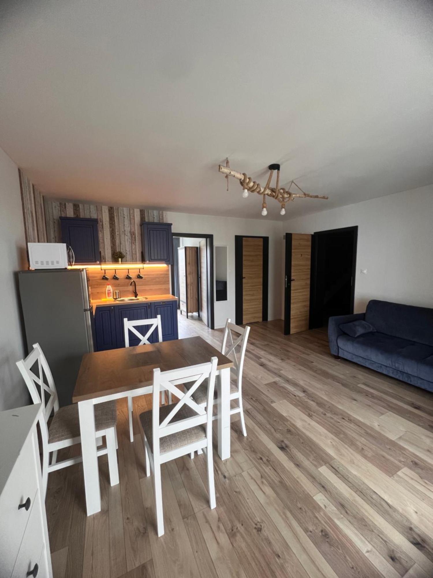 Czarny Baran Apartment เดบกี ภายนอก รูปภาพ